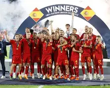 宝威体育下载-德国队赢得欧预赛比赛,晋级下一轮赛程